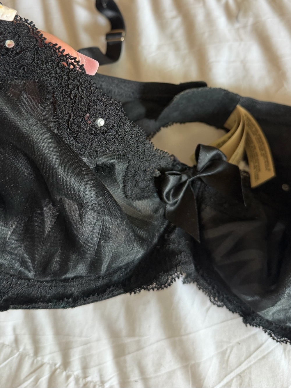 Vintage Black Zigzag Lace Underwire Bra with Bow and Crystal Accents
